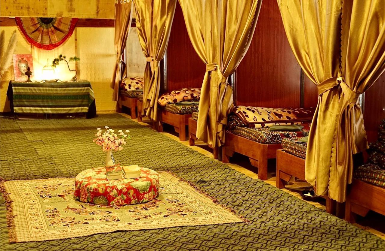 Long Co Tran - Homestay&Tea Ceremony Loung Co ภายนอก รูปภาพ