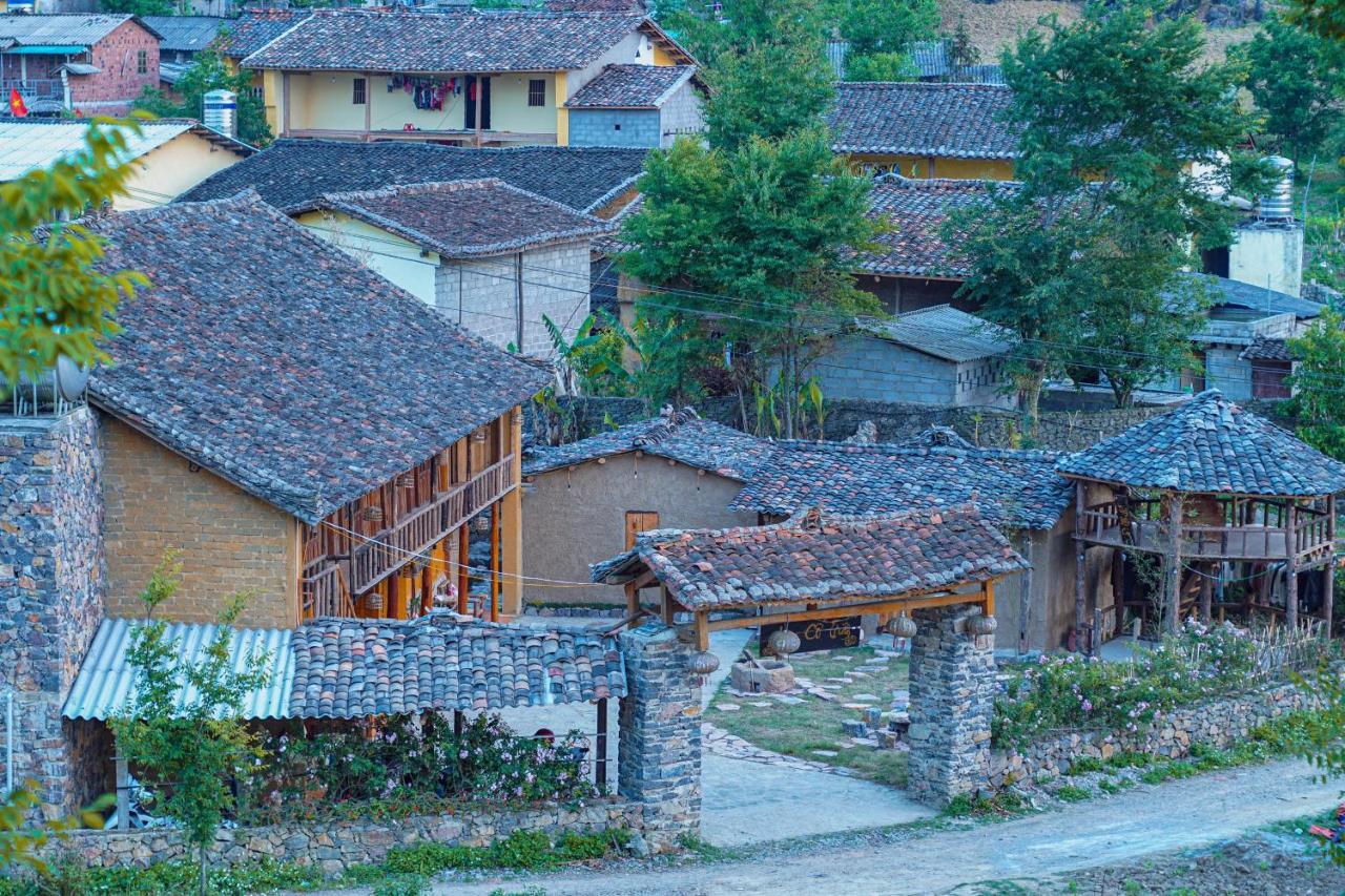 Long Co Tran - Homestay&Tea Ceremony Loung Co ภายนอก รูปภาพ